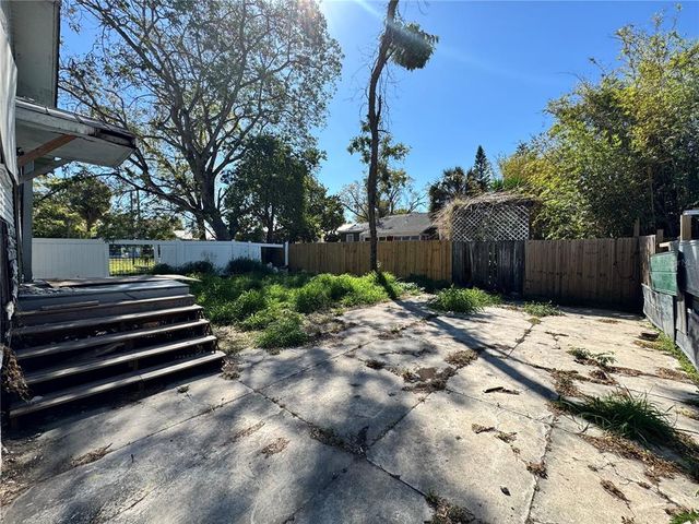 921 E 12TH AVENUE, Tampa, FL 33605