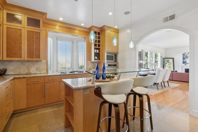 465 El Centro Road, Hillsborough, CA 94010