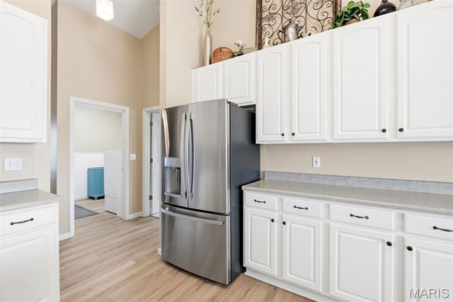 1412 Highland Park Court, Wentzville, MO 63385