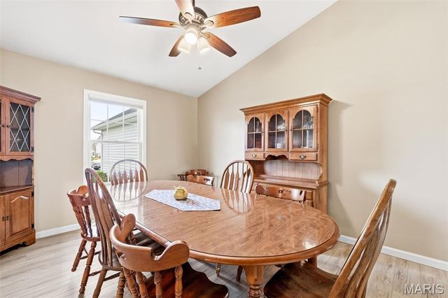 1412 Highland Park Court, Wentzville, MO 63385