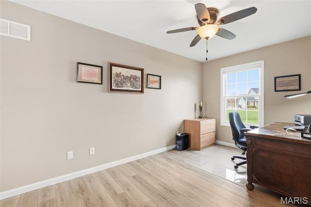 1412 Highland Park Court, Wentzville, MO 63385