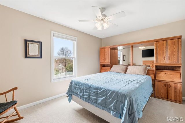 1412 Highland Park Court, Wentzville, MO 63385