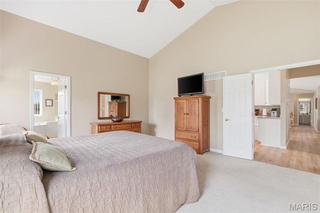 1412 Highland Park Court, Wentzville, MO 63385