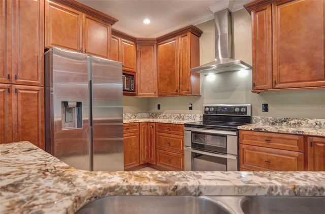 305 PADRICK AVENUE, Deland, FL 32720