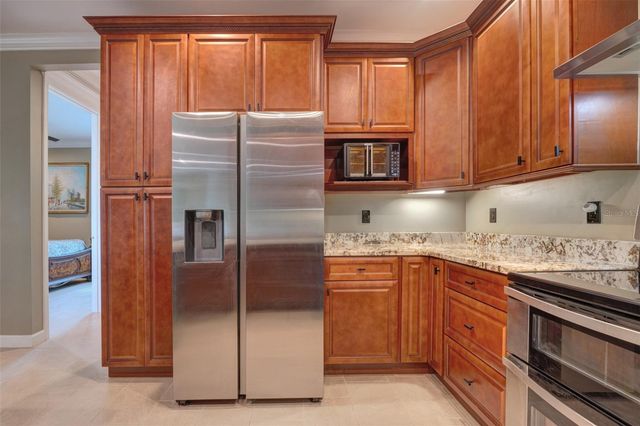 305 PADRICK AVENUE, Deland, FL 32720