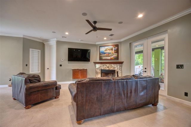 305 PADRICK AVENUE, Deland, FL 32720