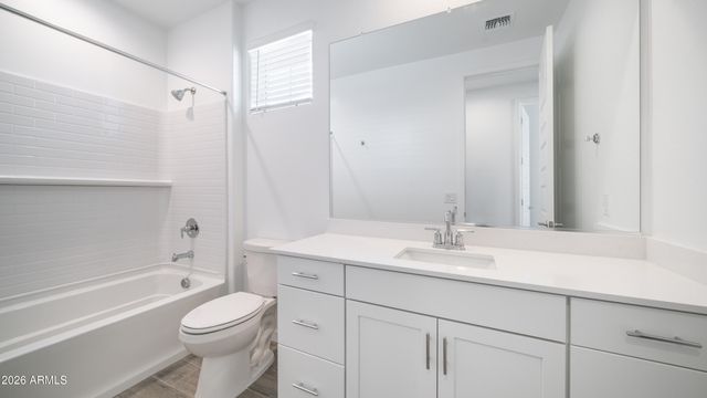 8326 E PRAIRIE Avenue, Mesa, AZ 85212