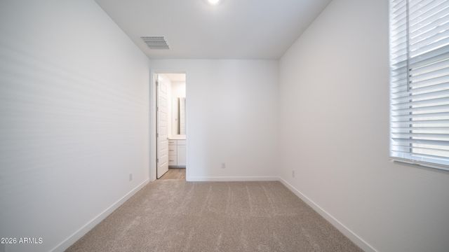 8326 E PRAIRIE Avenue, Mesa, AZ 85212