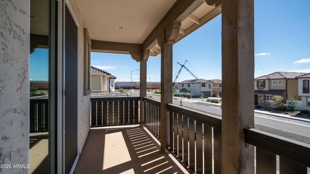 8326 E PRAIRIE Avenue, Mesa, AZ 85212
