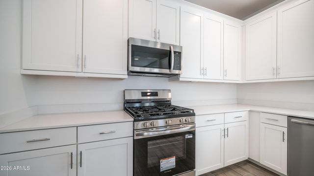 8326 E PRAIRIE Avenue, Mesa, AZ 85212
