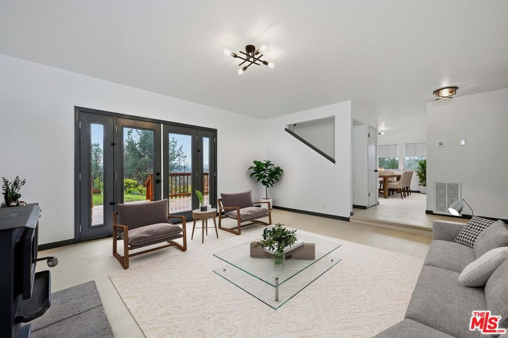 Image 32 of property listing at 17832 Deer Hill Road, Hidden Valley Lake, CA 95467