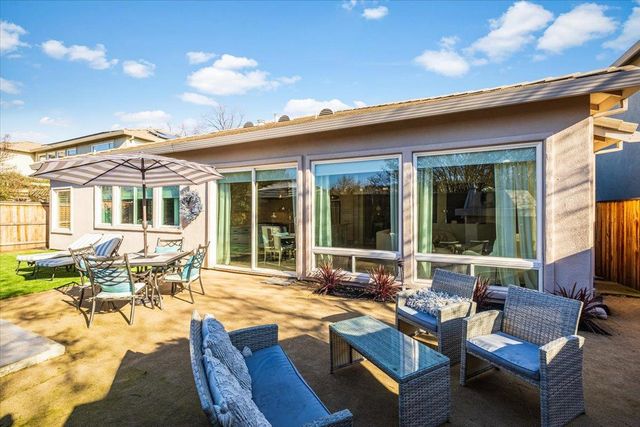 1580 Daunting Dr, El Dorado Hills, CA 95762