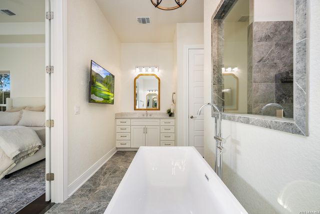 117 Sabella, Spring Branch, TX 78070