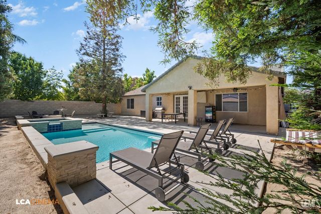 9522 Empire State Drive, Bakersfield, CA 93311