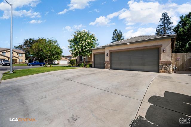 9522 Empire State Drive, Bakersfield, CA 93311