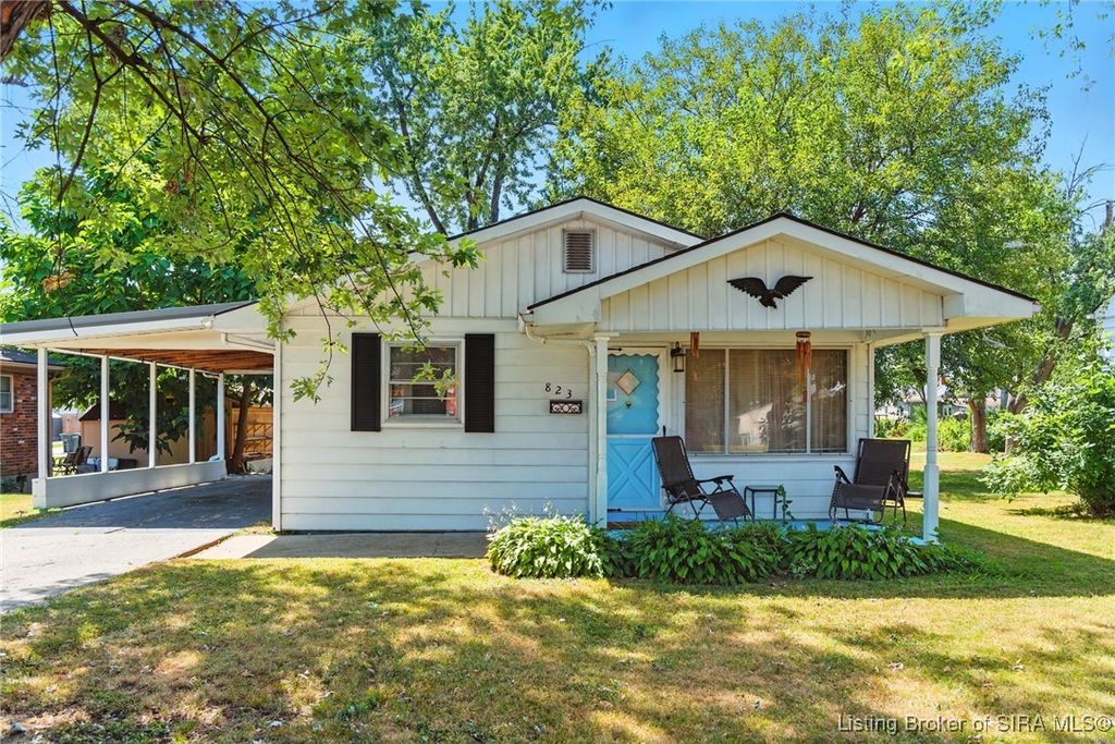823 French Street, Jeffersonville, IN 47130