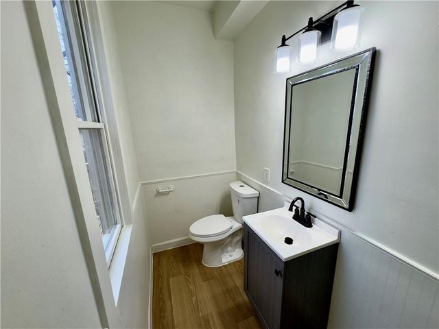 2819 Sacramento Street, St Joseph, MO 64507