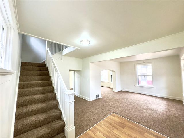 2819 Sacramento Street, St Joseph, MO 64507