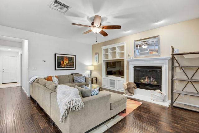 11871 Blue Topaz Way, Rancho Cordova, CA 95742