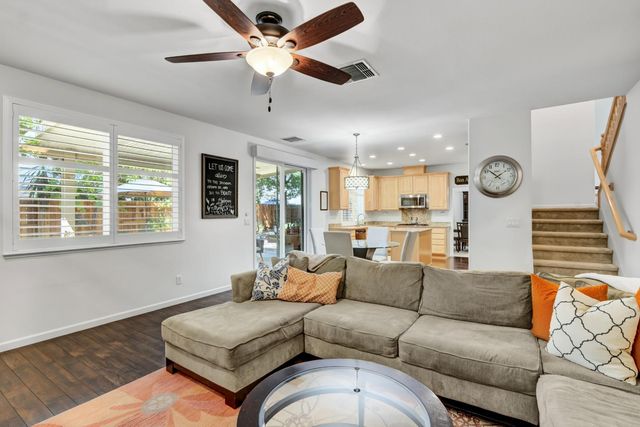 11871 Blue Topaz Way, Rancho Cordova, CA 95742