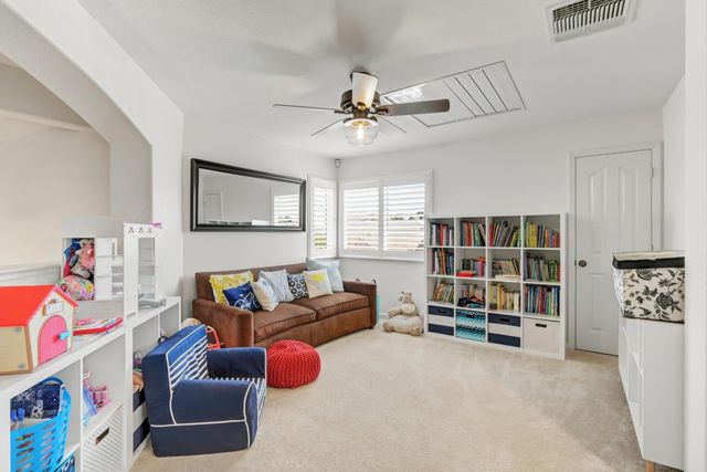 11871 Blue Topaz Way, Rancho Cordova, CA 95742