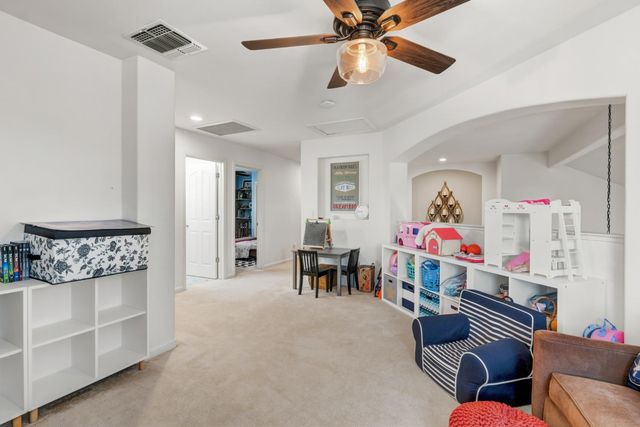 11871 Blue Topaz Way, Rancho Cordova, CA 95742