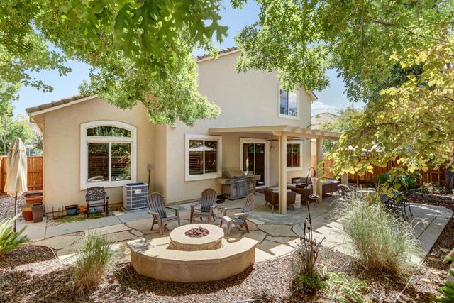 11871 Blue Topaz Way, Rancho Cordova, CA 95742