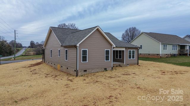 110 Alf Hoover Road, Lincolnton, NC 28092