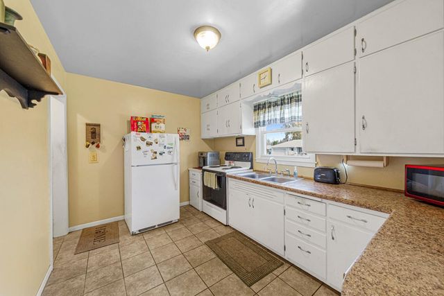 234 Selby Avenue, Owatonna, MN 55060