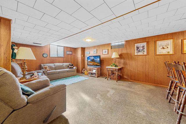 234 Selby Avenue, Owatonna, MN 55060