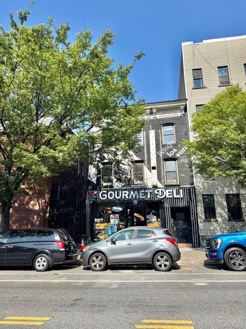 322 Union Avenue, Brooklyn, NY 11211