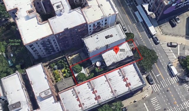 322 Union Avenue, Brooklyn, NY 11211