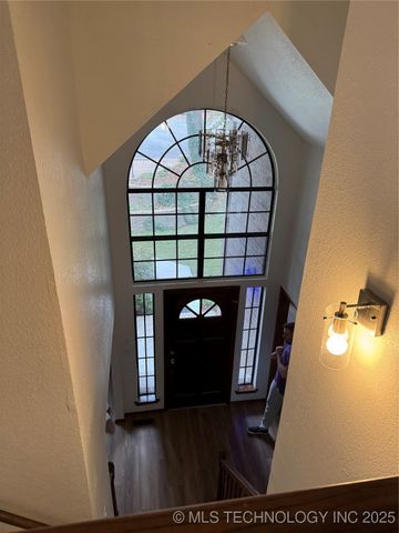 3315 S 72nd West Avenue, Tulsa, OK 74107