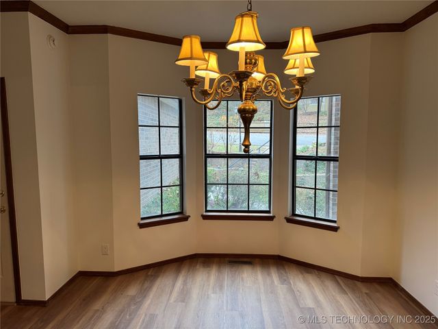 3315 S 72nd West Avenue, Tulsa, OK 74107