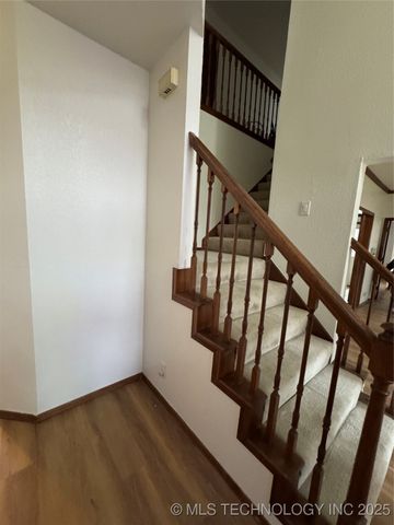 3315 S 72nd West Avenue, Tulsa, OK 74107