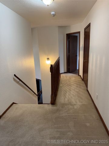 3315 S 72nd West Avenue, Tulsa, OK 74107