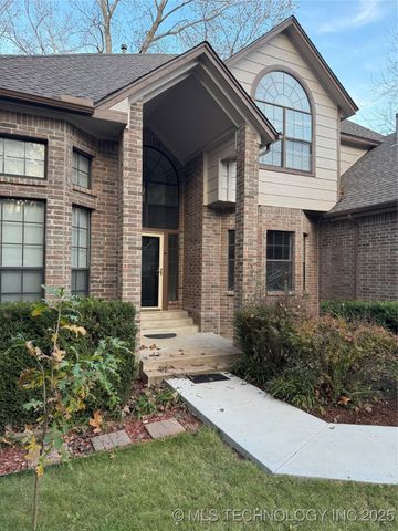 3315 S 72nd West Avenue, Tulsa, OK 74107