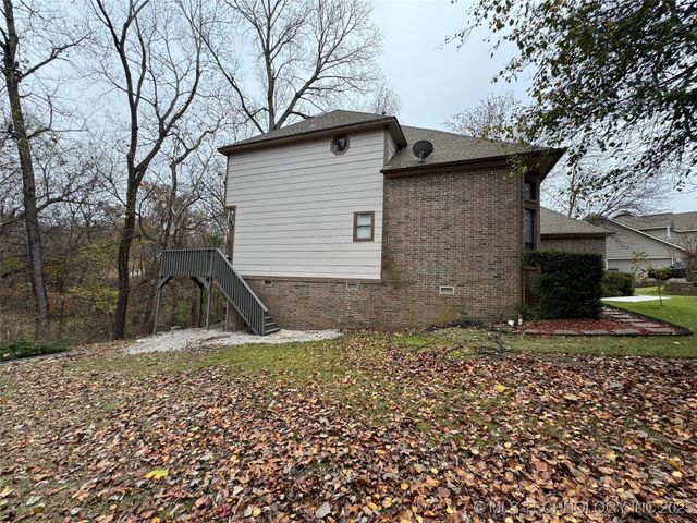 3315 S 72nd West Avenue, Tulsa, OK 74107