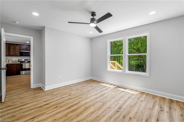 912 Roosevelt Street, Winston-salem, NC 27105