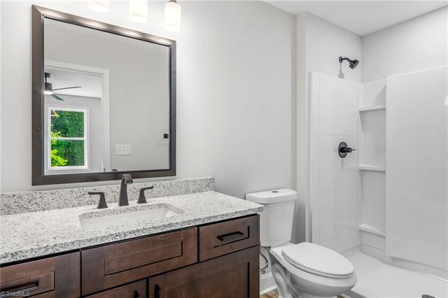912 Roosevelt Street, Winston-salem, NC 27105