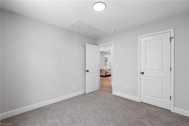 912 Roosevelt Street, Winston-salem, NC 27105