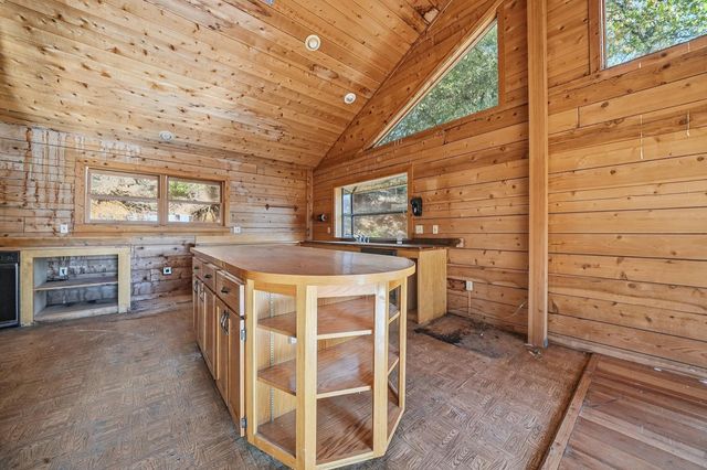 11509 Worden Rd, Mokelumne Hill, CA 95245