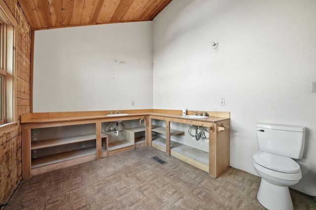 11509 Worden Rd, Mokelumne Hill, CA 95245