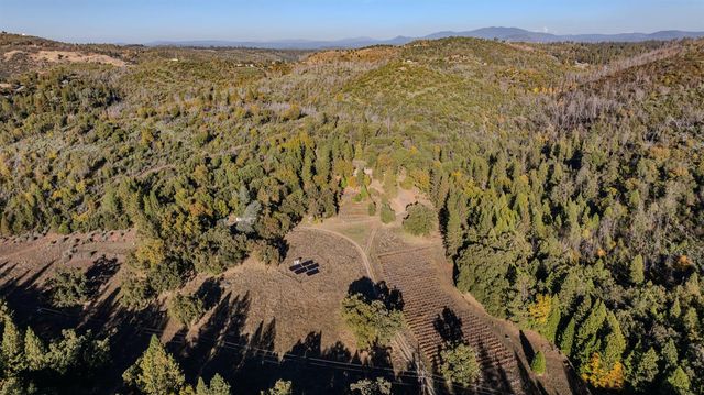 11509 Worden Rd, Mokelumne Hill, CA 95245