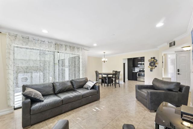 3525 NW 35th Street 1604, Coconut Creek, FL 33066