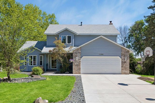 17088 Hamilton Drive, Lakeville, MN 55044