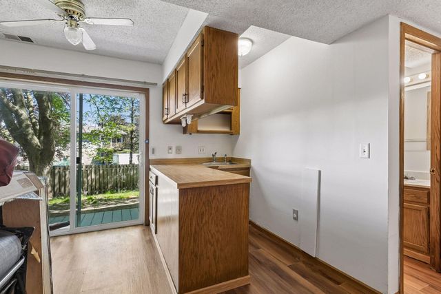 17088 Hamilton Drive, Lakeville, MN 55044