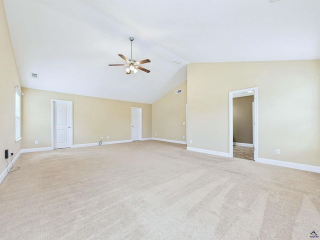 309 Flowing Meadows Drive, Kathleen, GA 31047