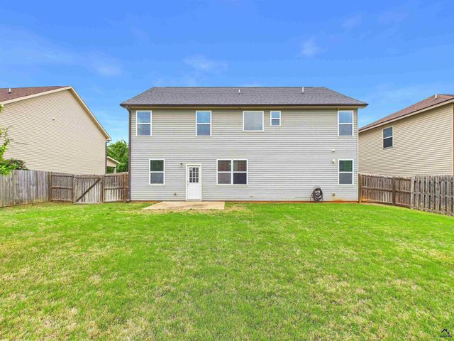 309 Flowing Meadows Drive, Kathleen, GA 31047