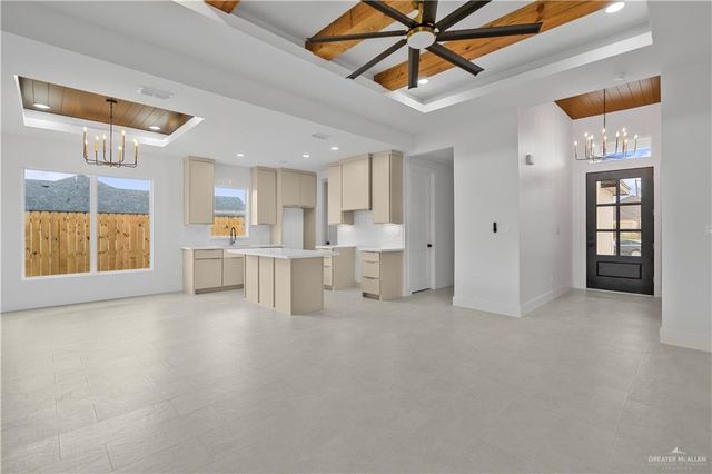 2217 N Venice Avenue, Edinburg, TX 78542